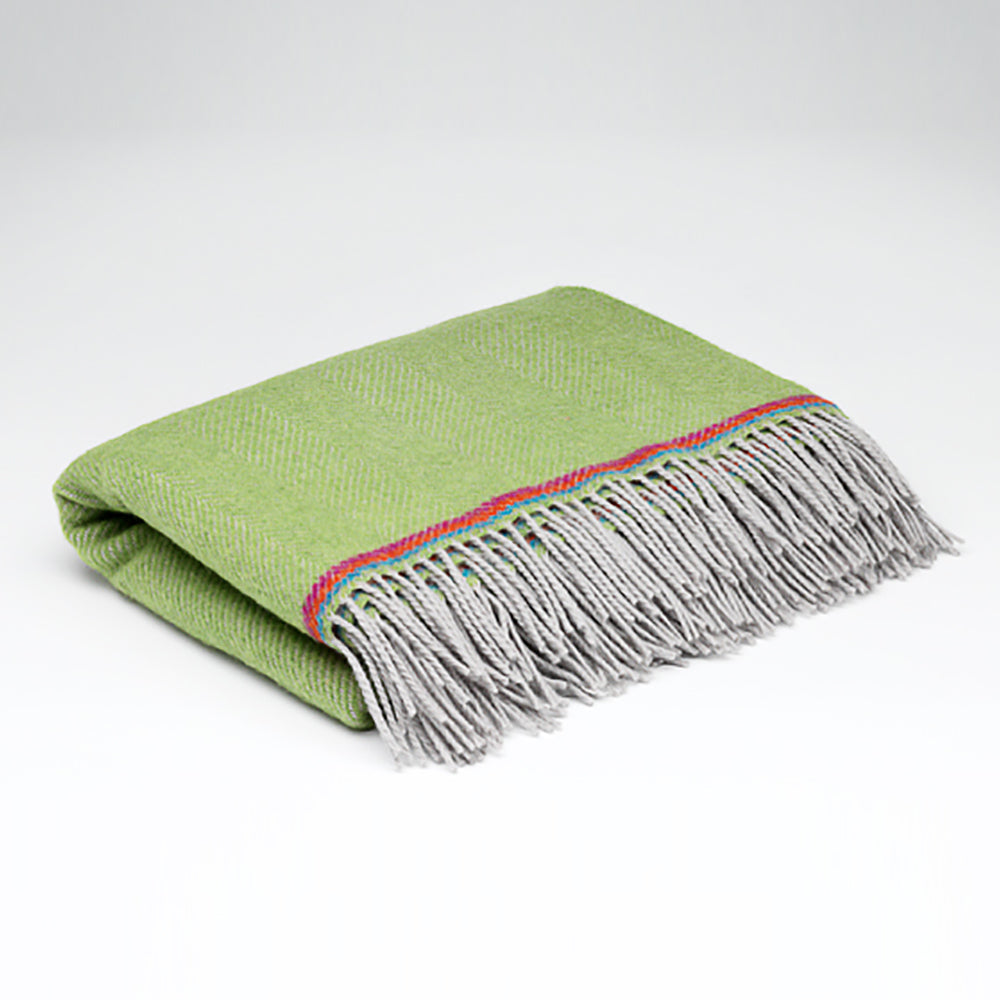 Children's wool blanket in green