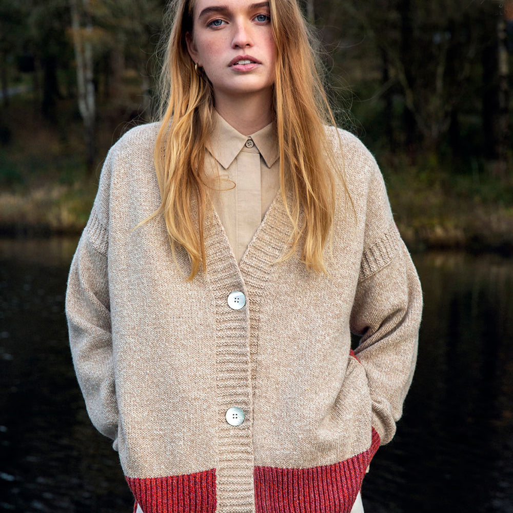 Irish Wool Button Up Colour Contrast Cardigan in Beige and Red