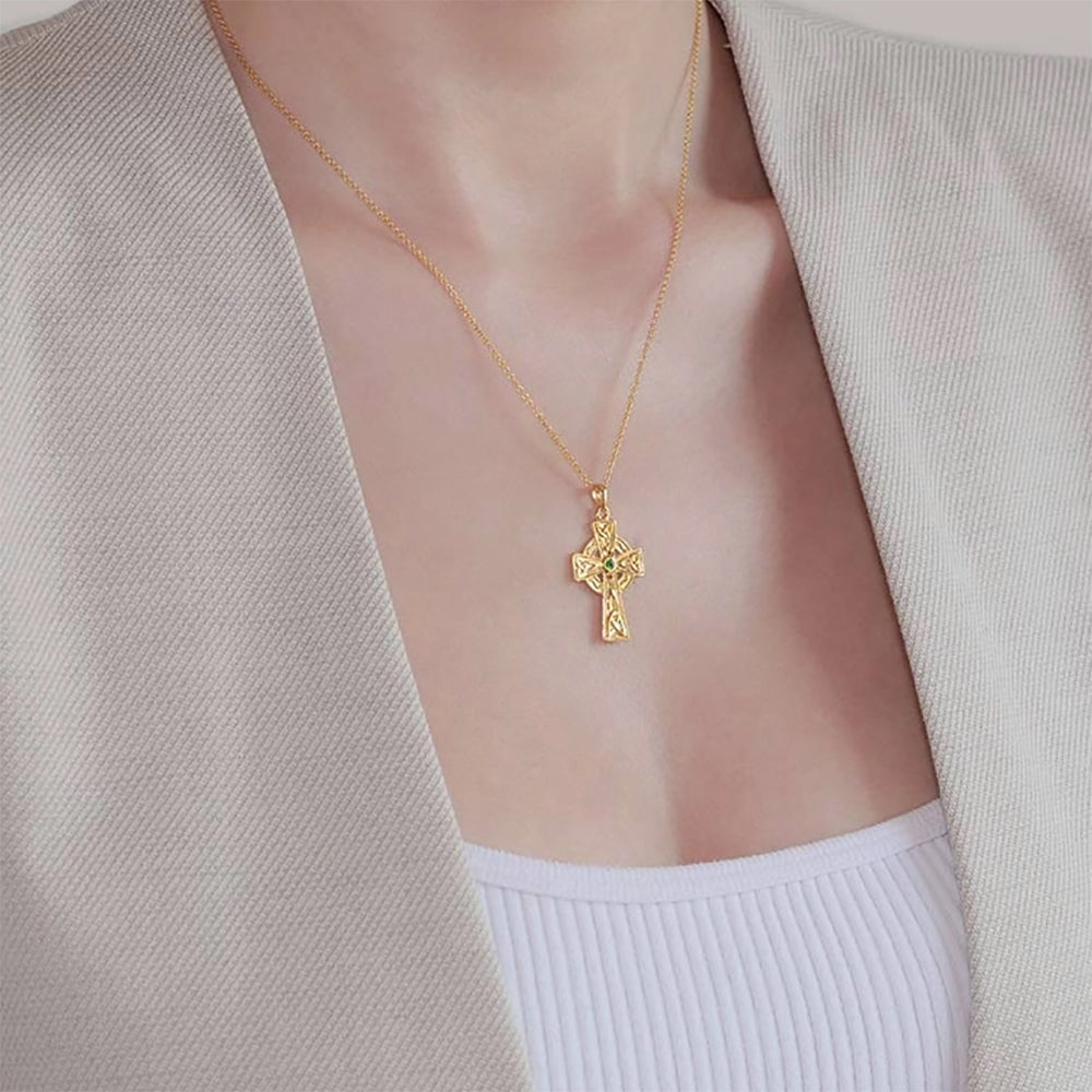 Celtic 14kt Gold Cross Necklace Green Stone