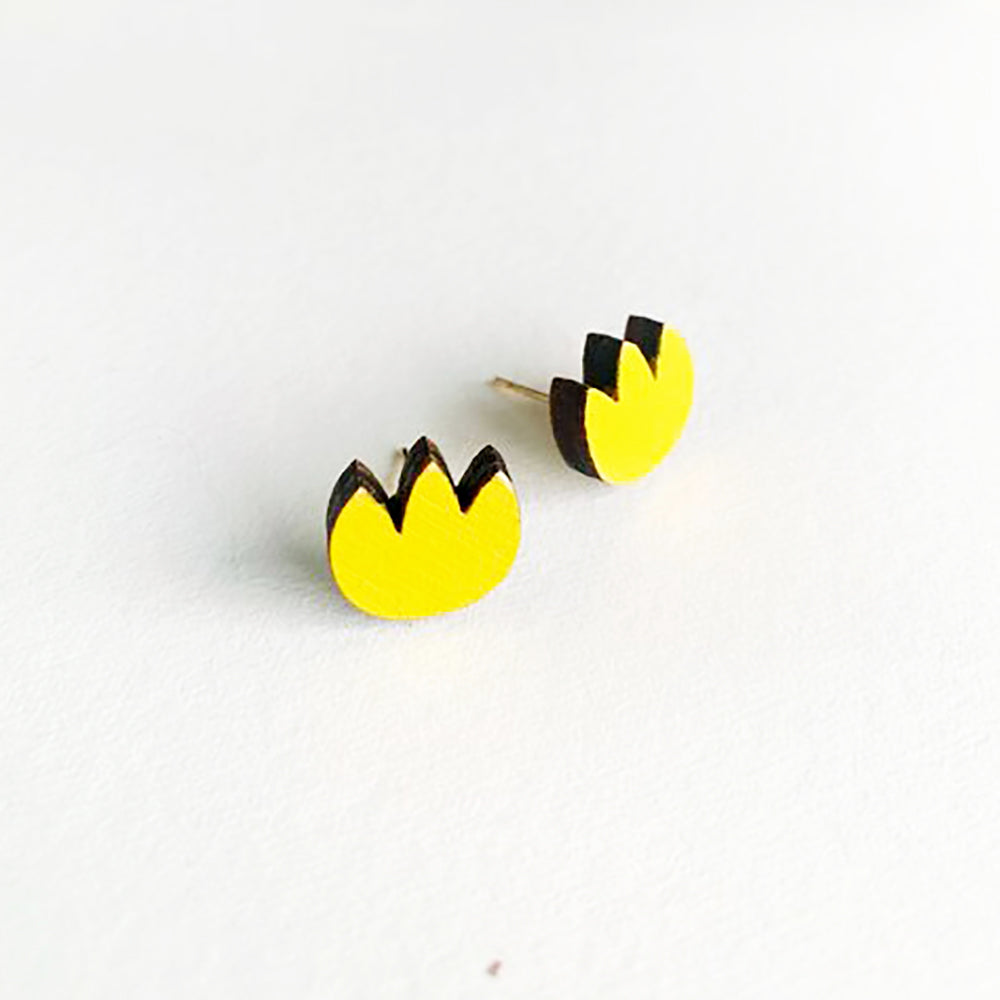 Square yellow tulip earrings