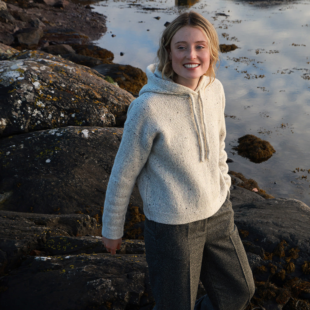 Cropped Hoodie With Pouch Pocket Oyster