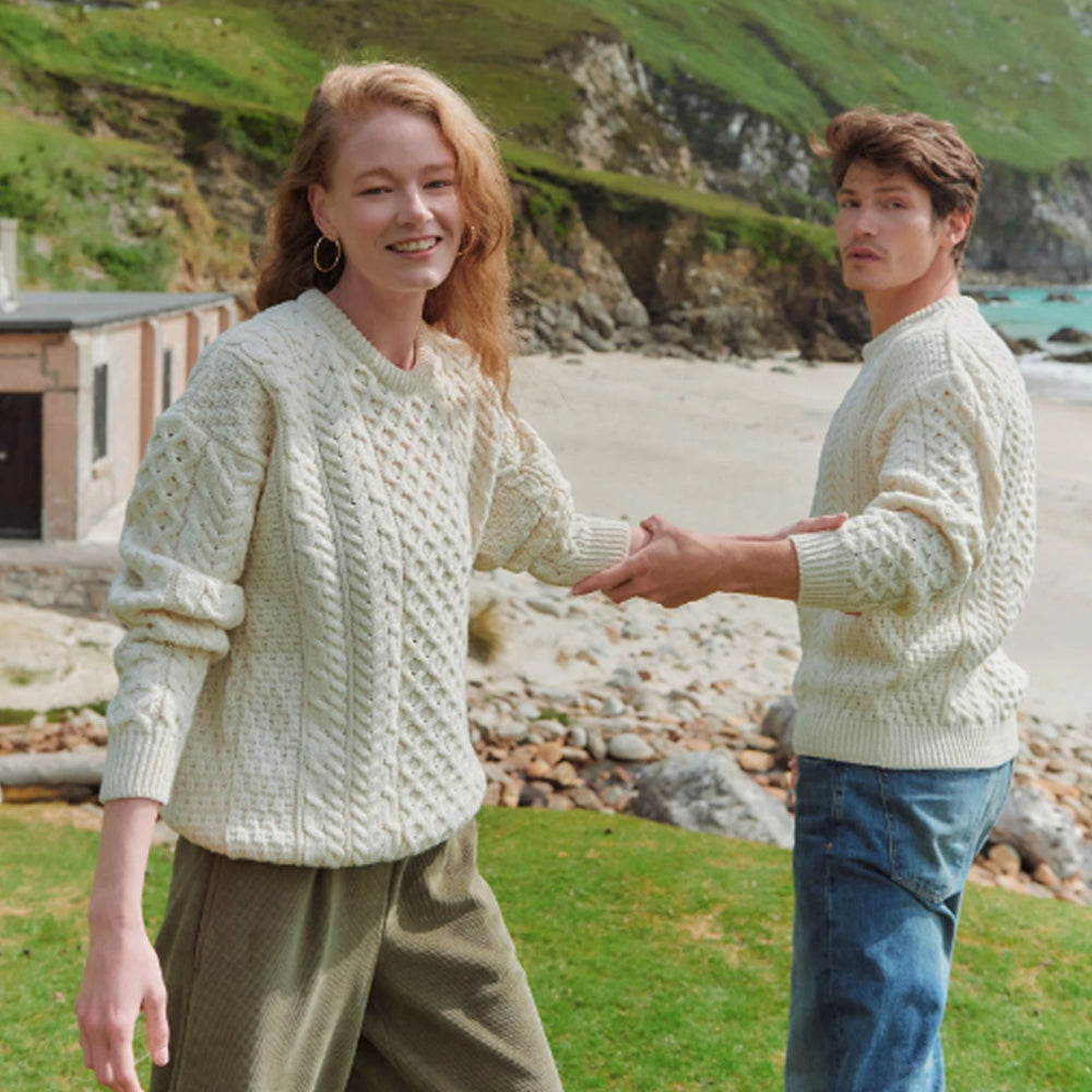 Traditional Irish Aran Sweater_cream
