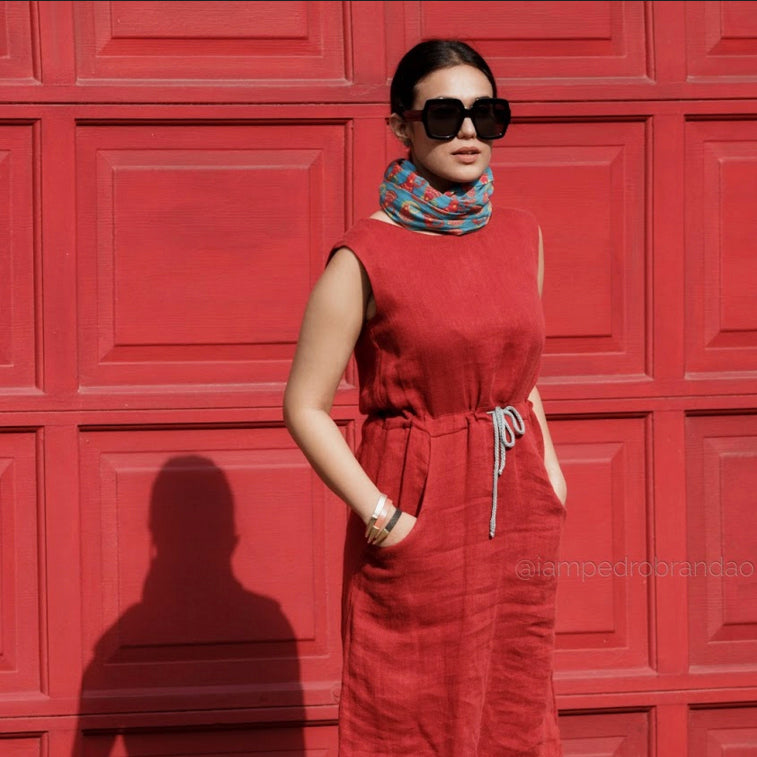 Linen Dress With Drawstring + Pockets – Irish Design House