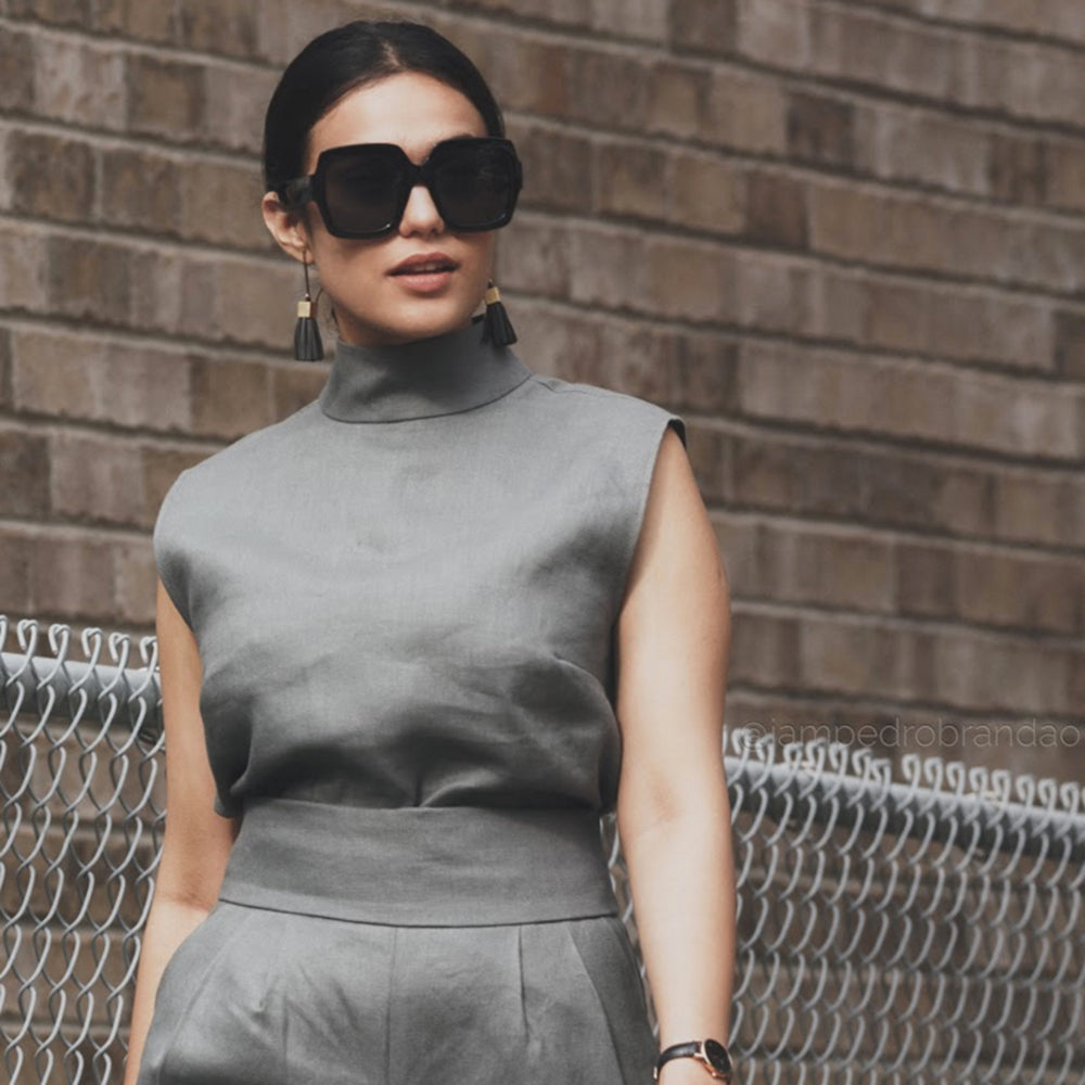 Turtle Neck Linen Top 