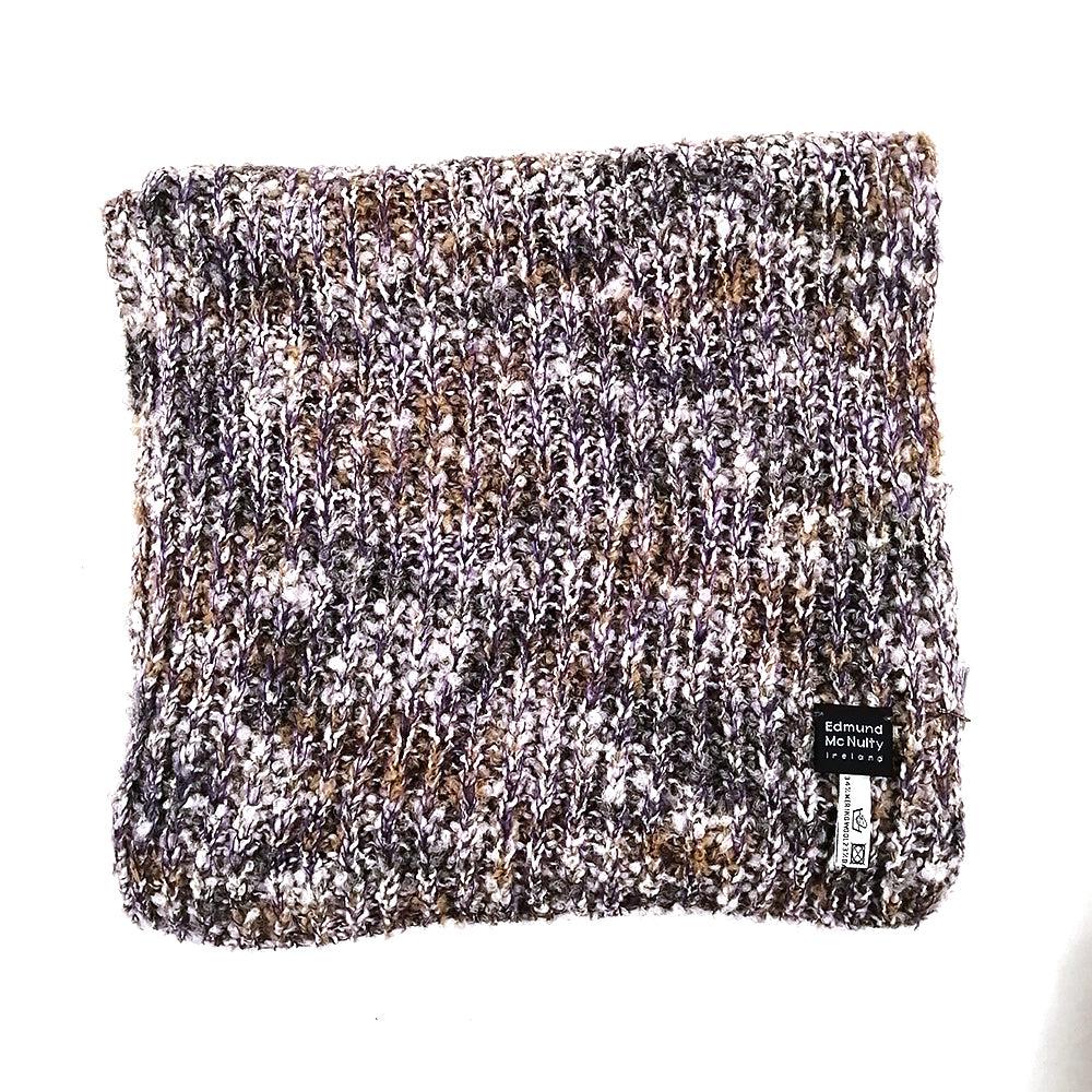 Square knit scarf in mixed colors